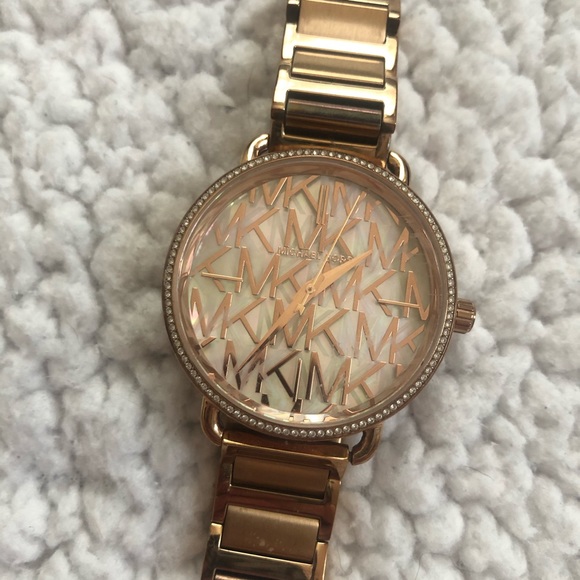 Micheal Kors Rose Gold Watch main image 6